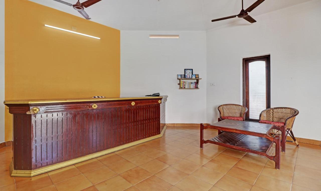 Treebo Trend Linchu Ayur Resort Kovalam Exteriör bild